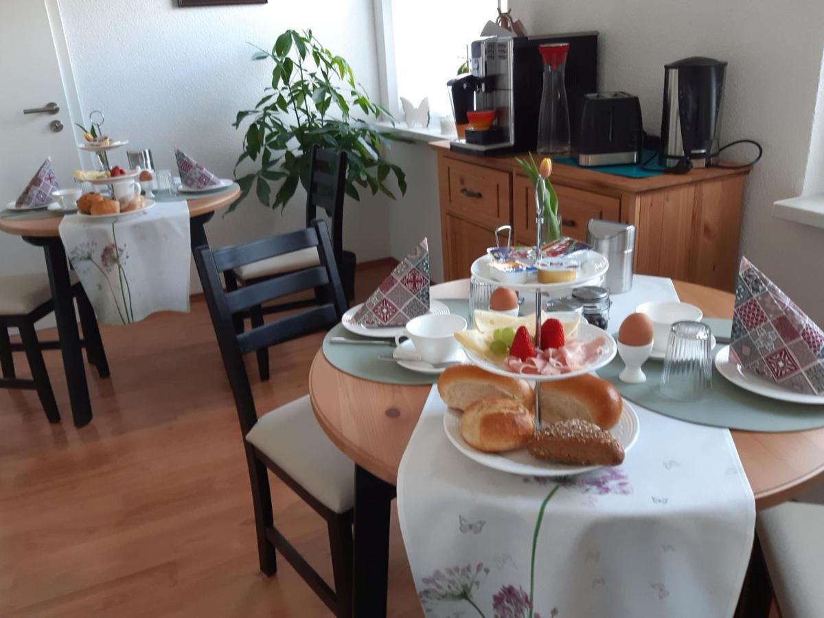 Gastezimmer Rosi Bad Klosterlausnitz Εξωτερικό φωτογραφία