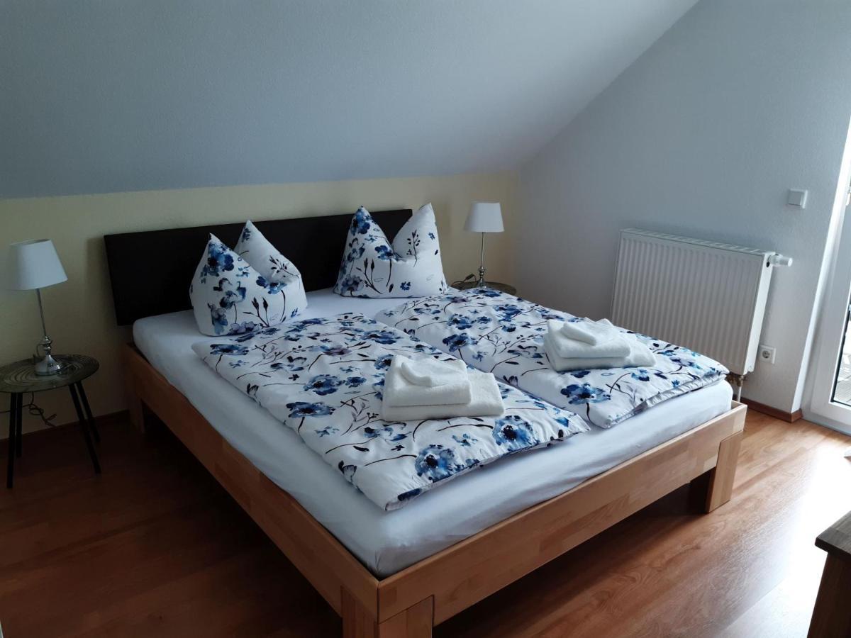 Gastezimmer Rosi Bad Klosterlausnitz Εξωτερικό φωτογραφία